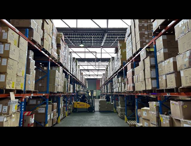 5,552M² WAREHOUSE TO LET IN EPPING INDUSTRIAL